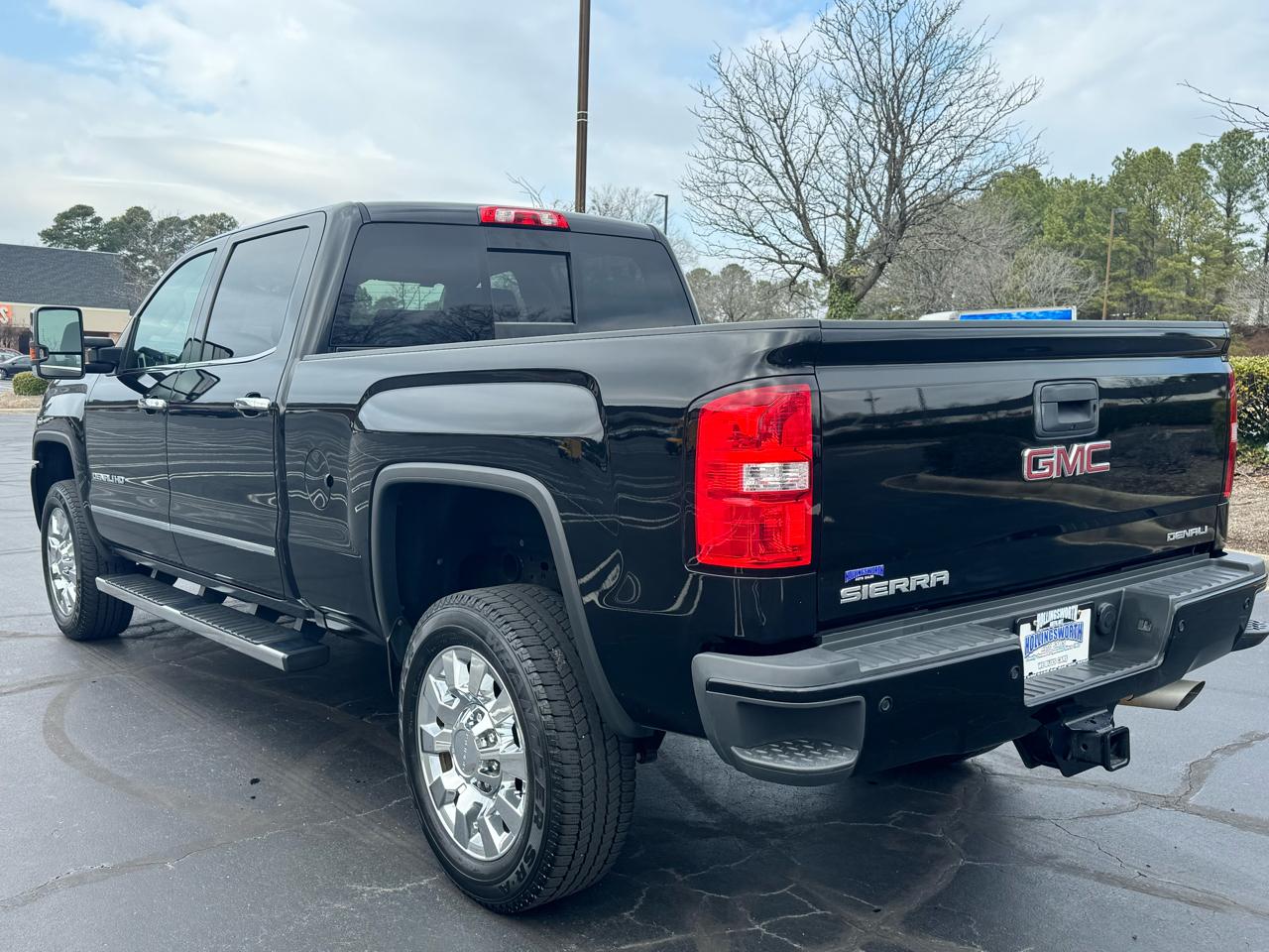 GMC Sierra 2500HD 2WD Crew Cab 153.7" Denali 2018