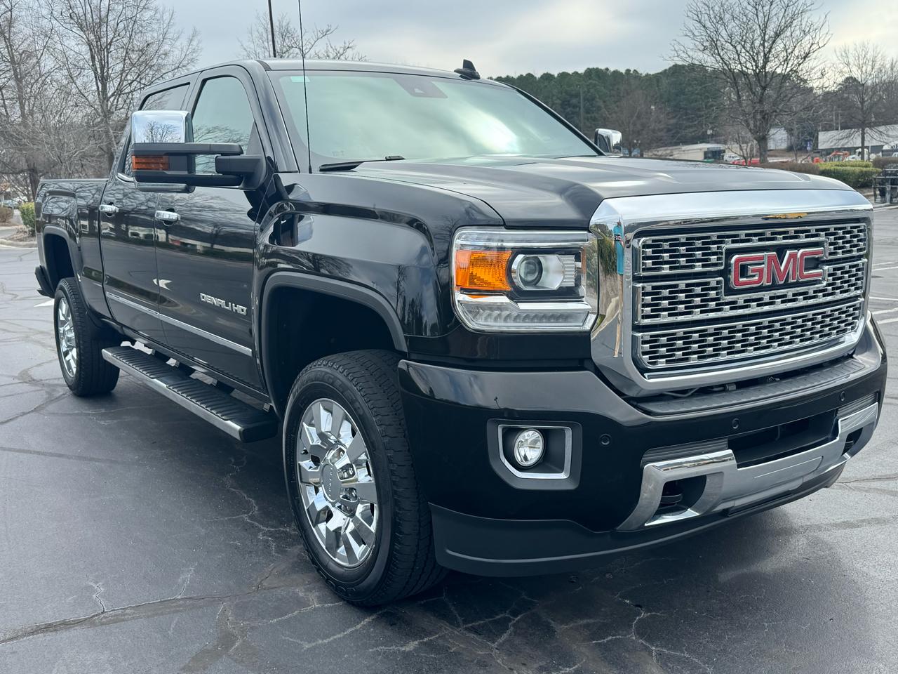 GMC Sierra 2500HD 2WD Crew Cab 153.7" Denali 2018