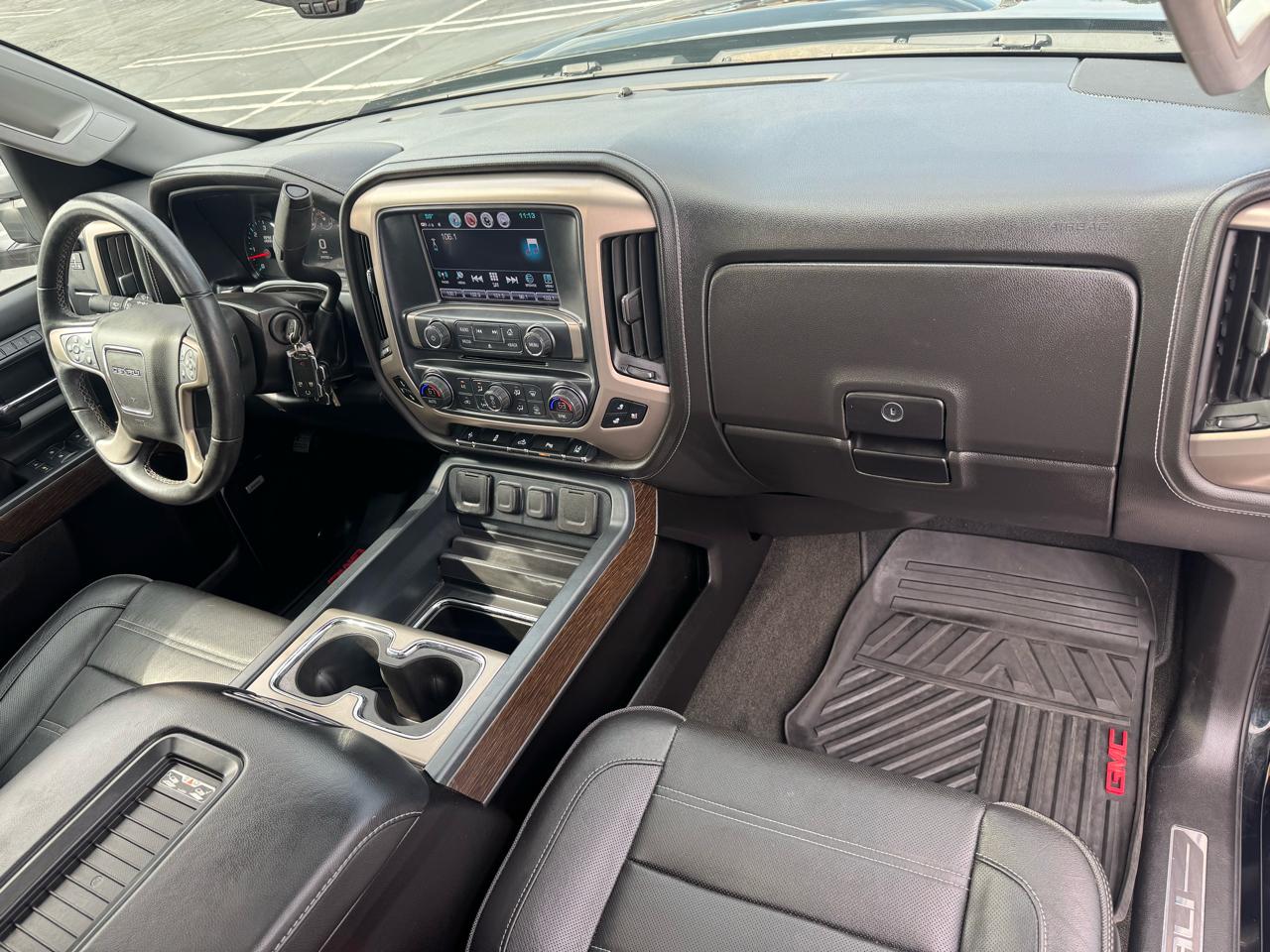 GMC Sierra 2500HD 2WD Crew Cab 153.7" Denali 2018