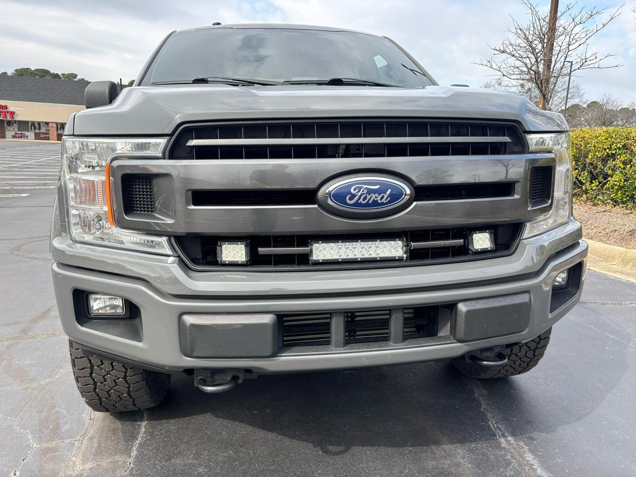Ford F-150 XLT 4WD 2018