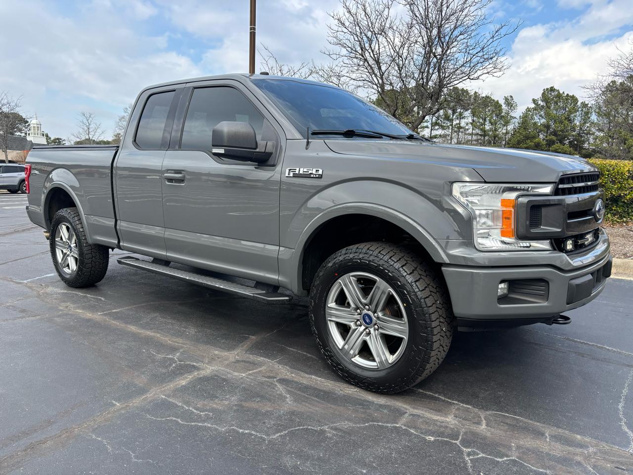 Ford F-150 XLT 4WD 2018