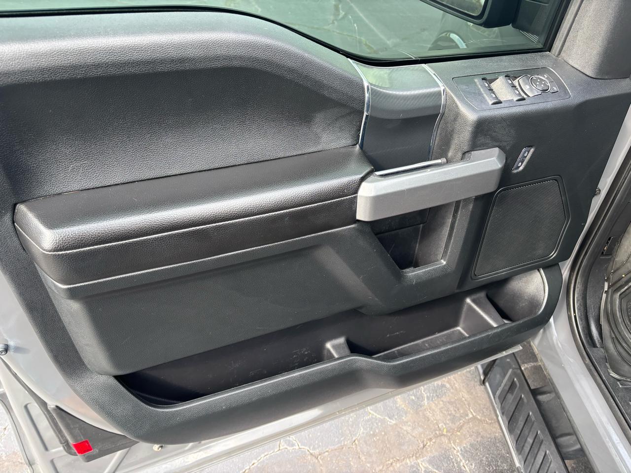 Ford F-150 XLT 4WD 2018