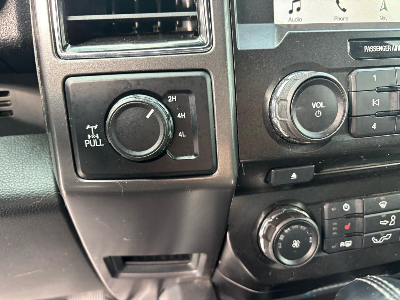 Ford F-150 XLT 4WD 2018