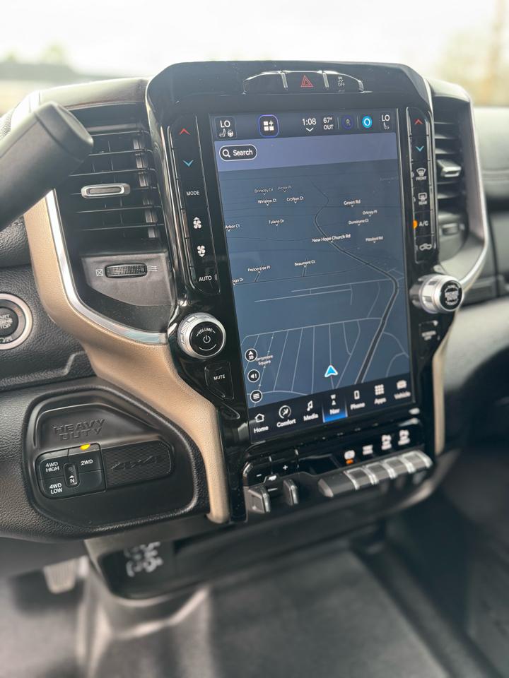 RAM 2500 Laramie 4x4 Crew Cab 6'4" Box 2024