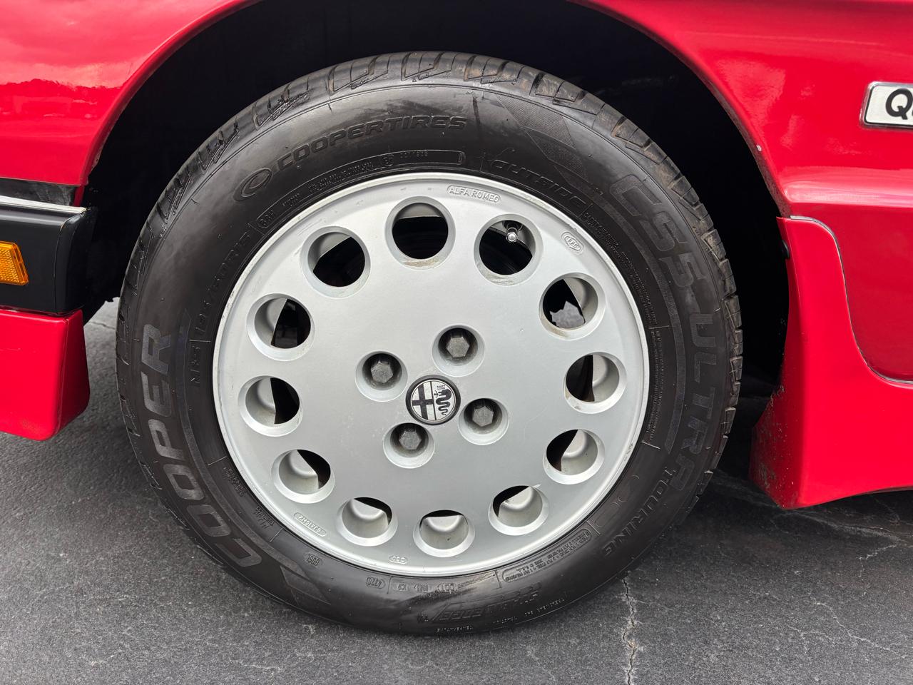 Alfa Romeo Spider Veloce convertible 1986
