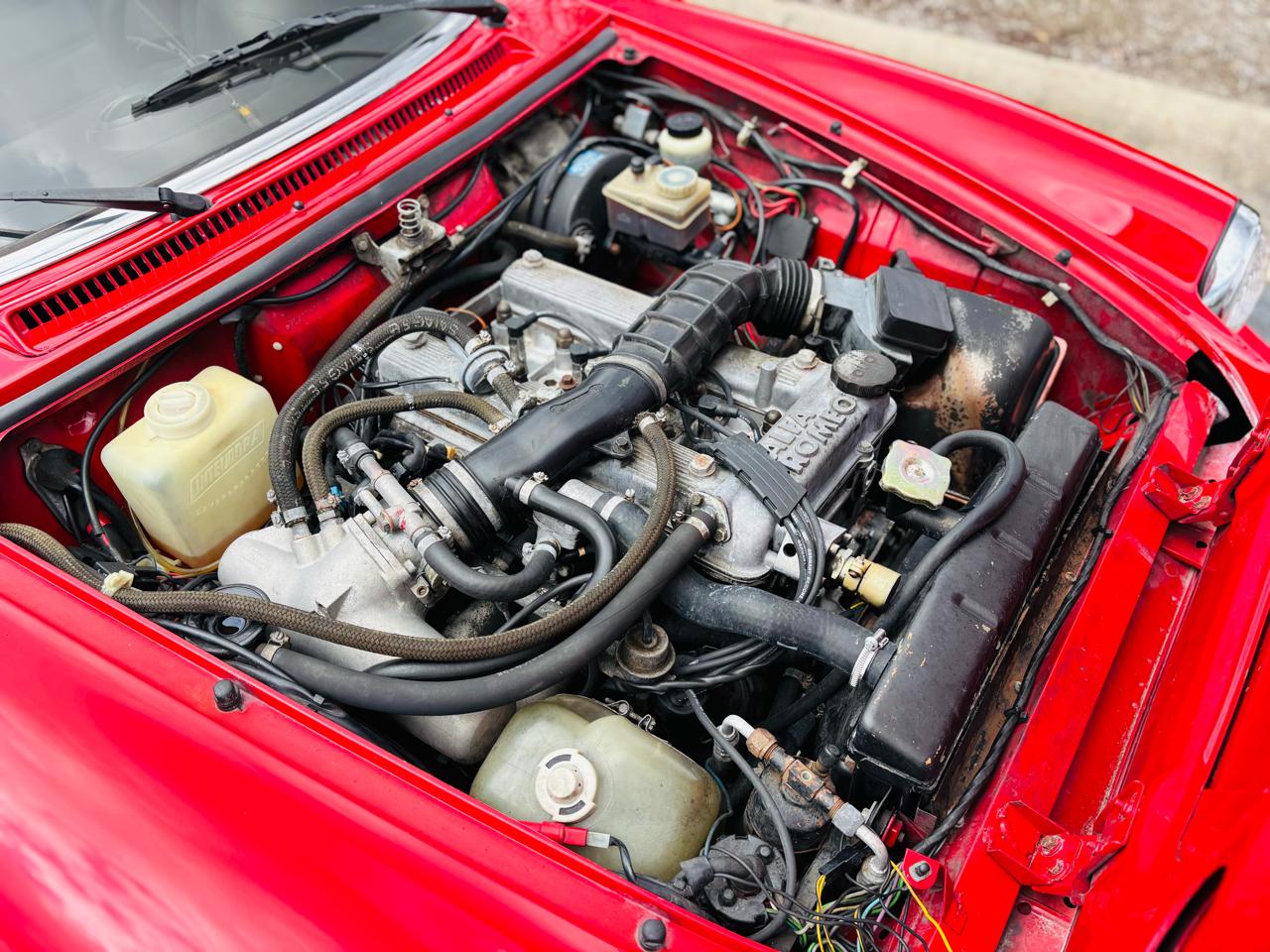 Alfa Romeo Spider Veloce convertible 1986
