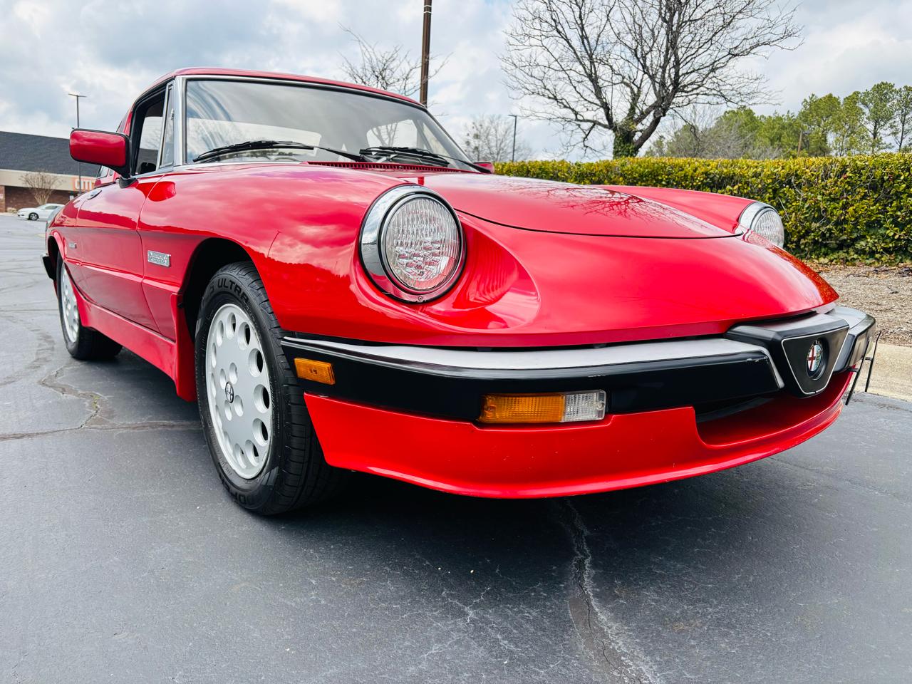 Alfa Romeo Spider Veloce convertible 1986
