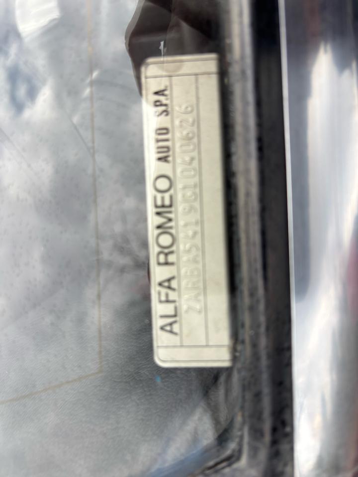 Alfa Romeo Spider Veloce convertible 1986