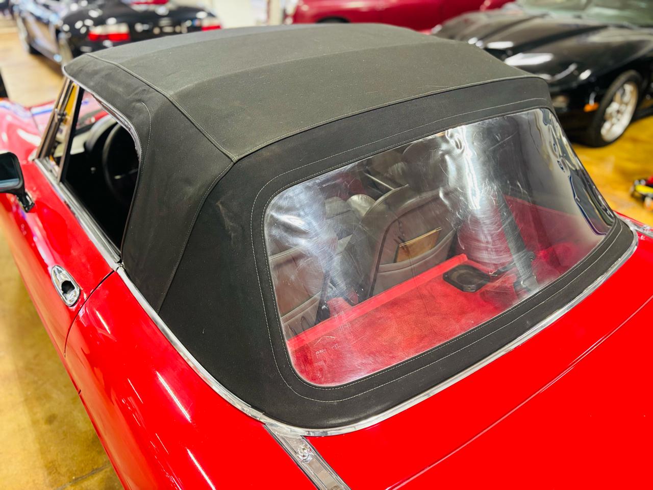 Alfa Romeo Spider Veloce convertible 1986