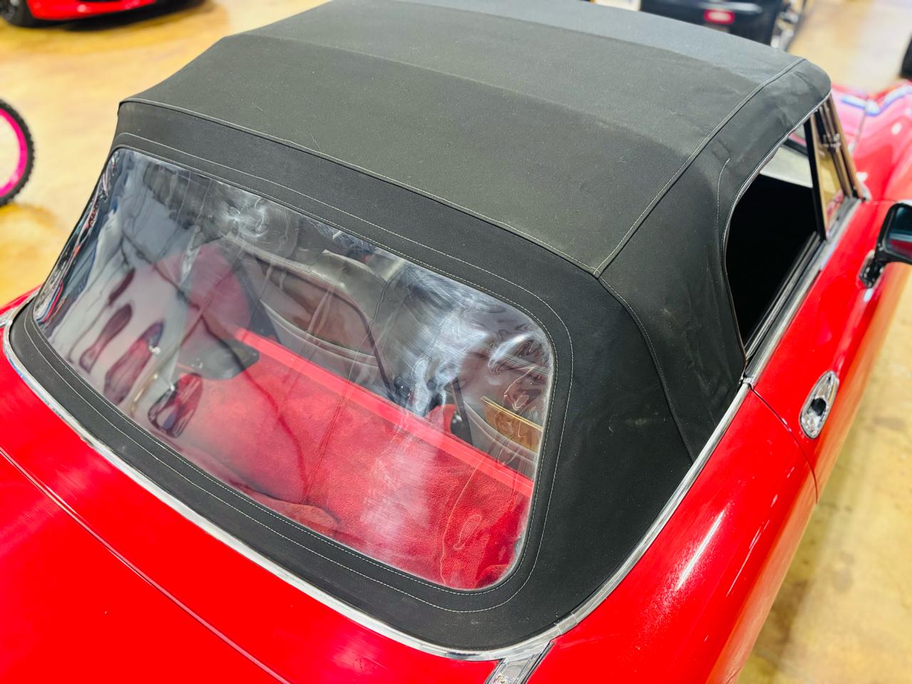 Alfa Romeo Spider Veloce convertible 1986