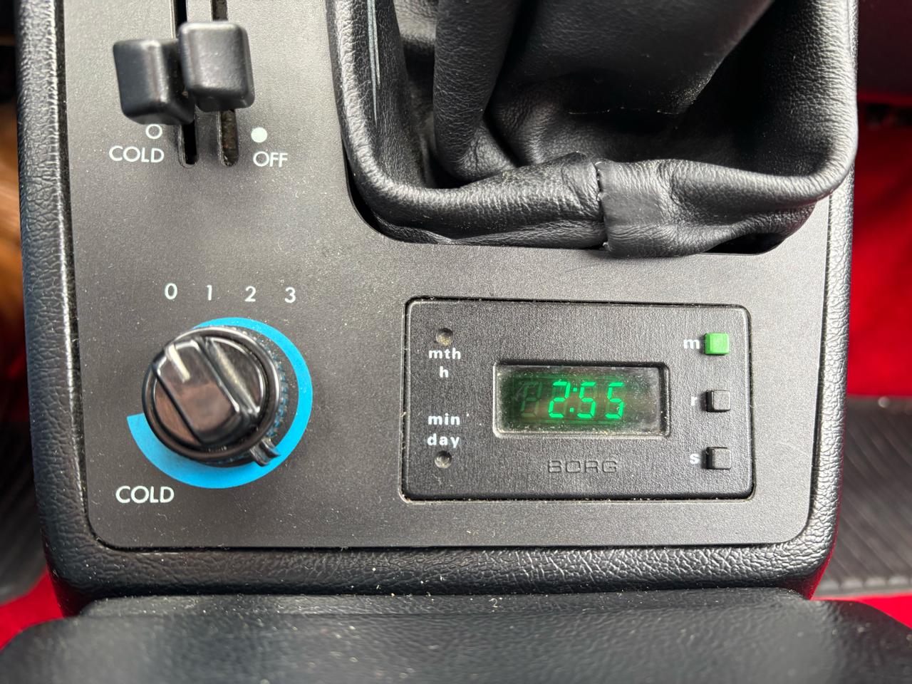 Alfa Romeo Spider Veloce convertible 1986