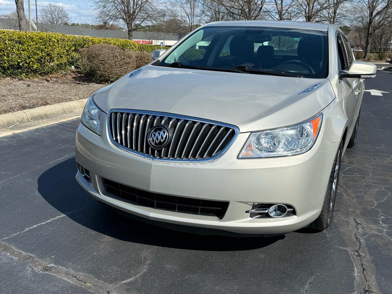 Buick LaCrosse 4dr Sdn Leather FWD 2013