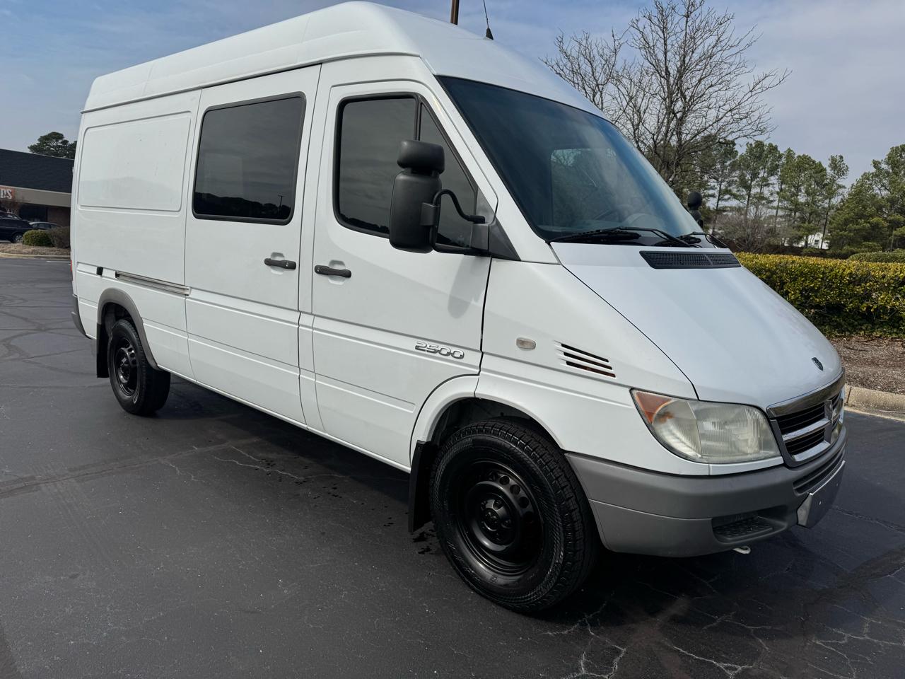 Dodge Sprinter 2500 SHC 140" WB 2006