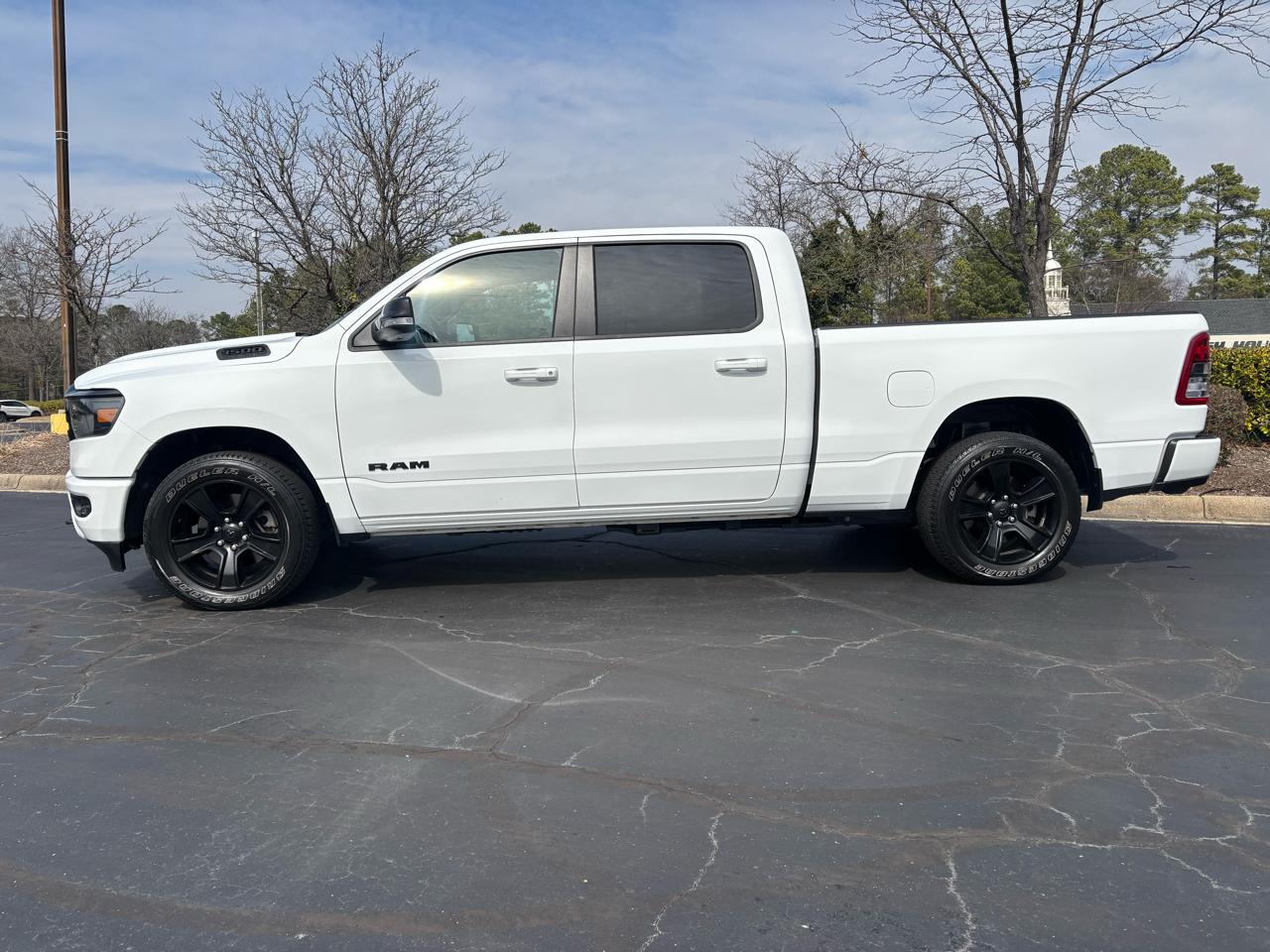 RAM 1500 Big Horn 4x4 Crew Cab 6'4" Box 2022