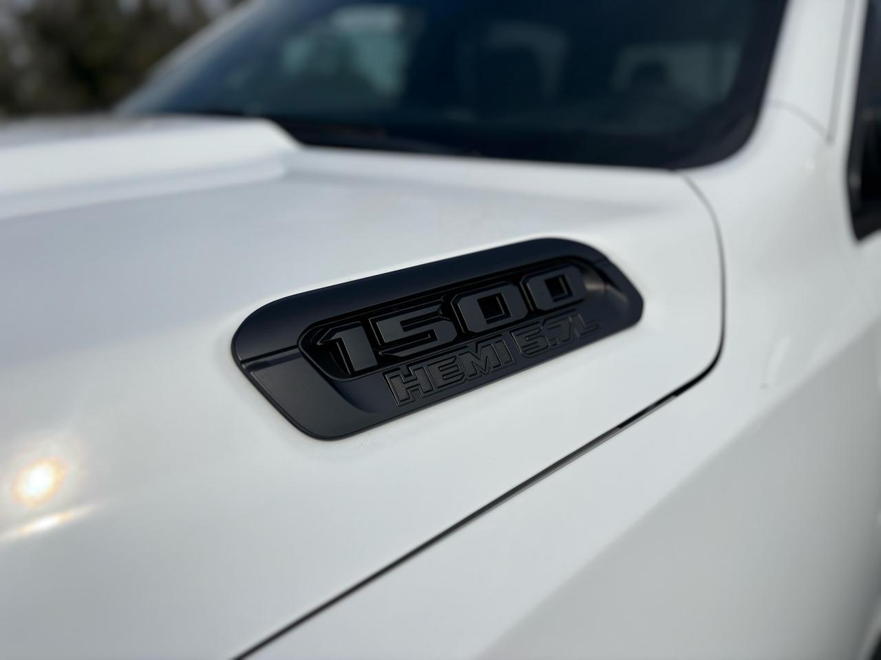 RAM 1500 Big Horn 4x4 Crew Cab 6'4" Box 2022