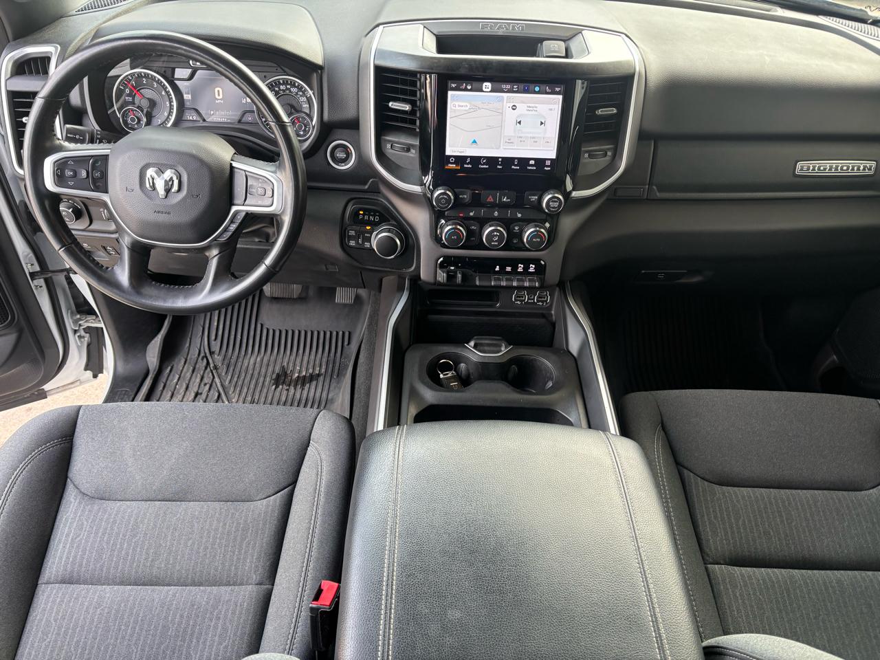 RAM 1500 Big Horn 4x4 Crew Cab 6'4" Box 2022