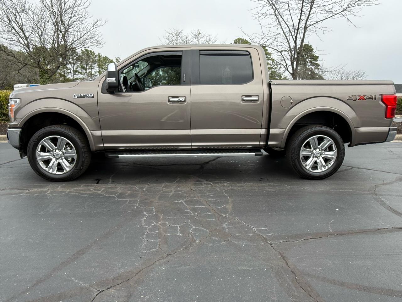 Ford F-150 4WD SuperCab 145" Lariat 2018