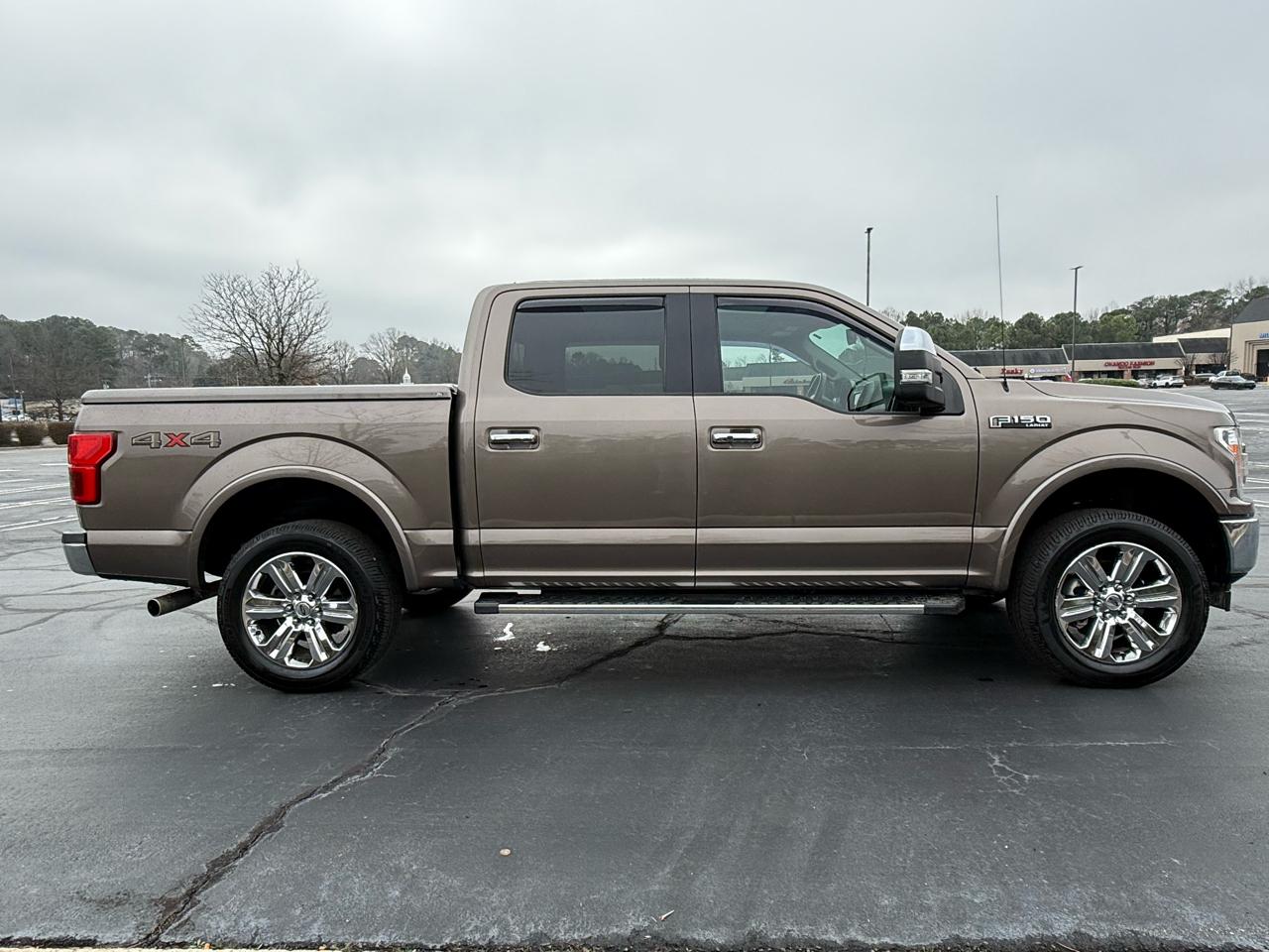 Ford F-150 4WD SuperCab 145" Lariat 2018