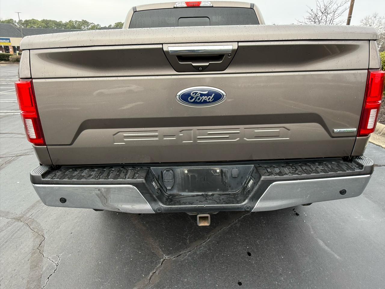 Ford F-150 4WD SuperCab 145" Lariat 2018