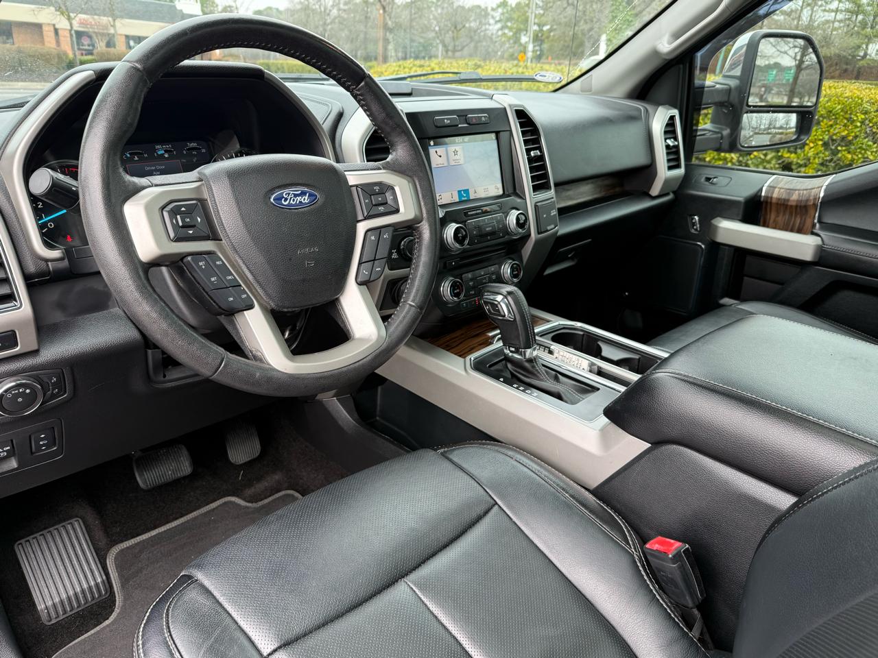 Ford F-150 4WD SuperCab 145" Lariat 2018