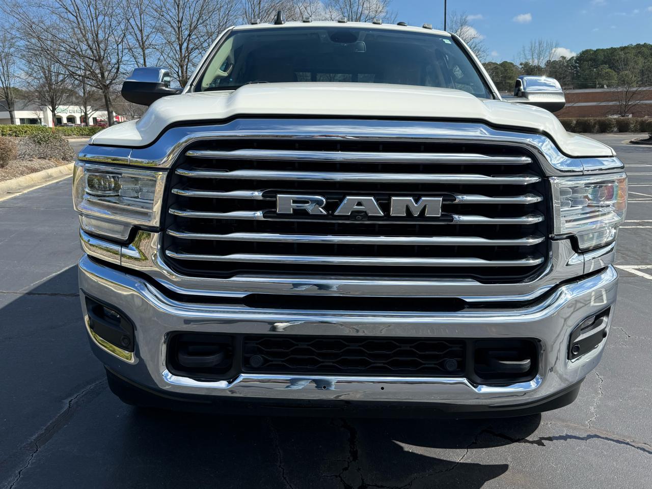RAM 3500 Longhorn 4x4 Mega Cab 6'4" Box 2022