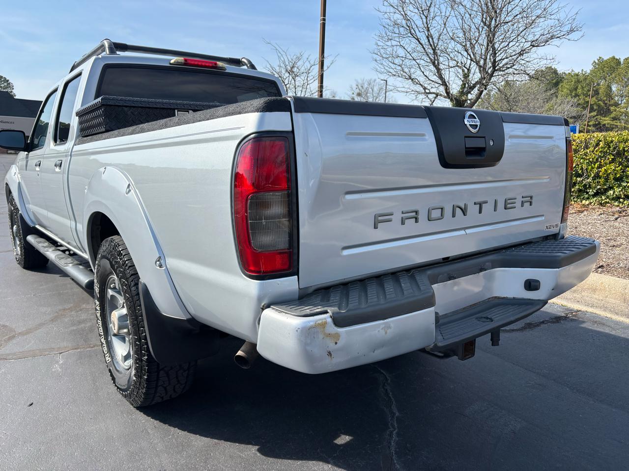 Nissan Frontier XE-V6 Crew Cab 2WD 2003