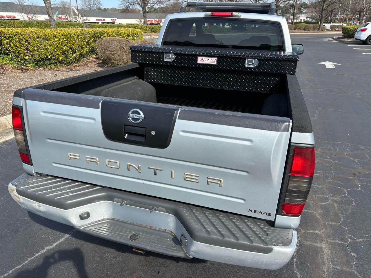 Nissan Frontier XE-V6 Crew Cab 2WD 2003