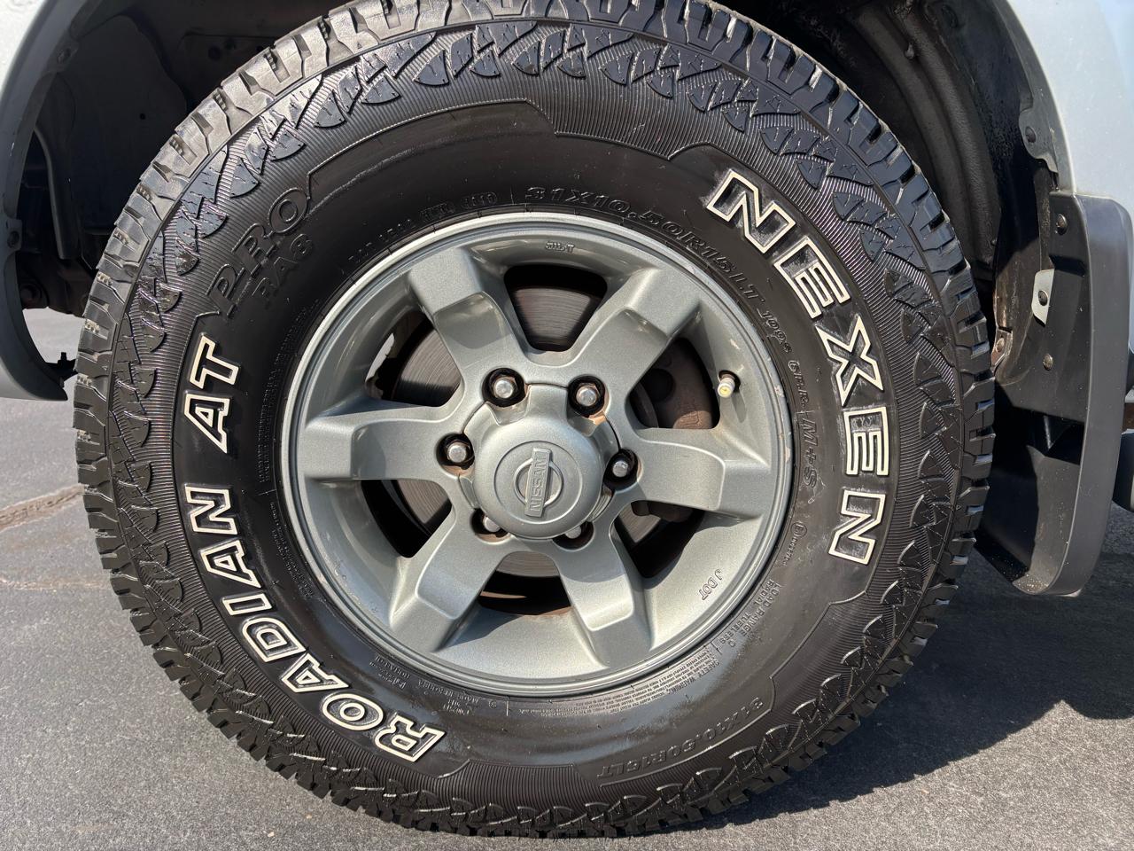 Nissan Frontier XE-V6 Crew Cab 2WD 2003