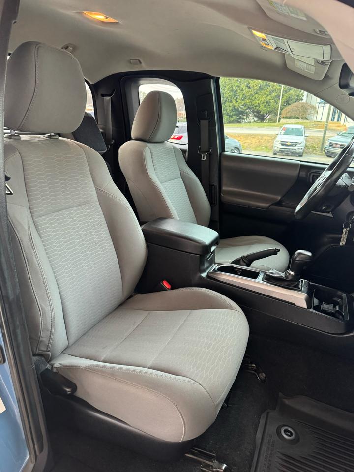 Toyota Tacoma 4WD SR5 Double Cab 5' Bed V6 AT (Natl) 2019