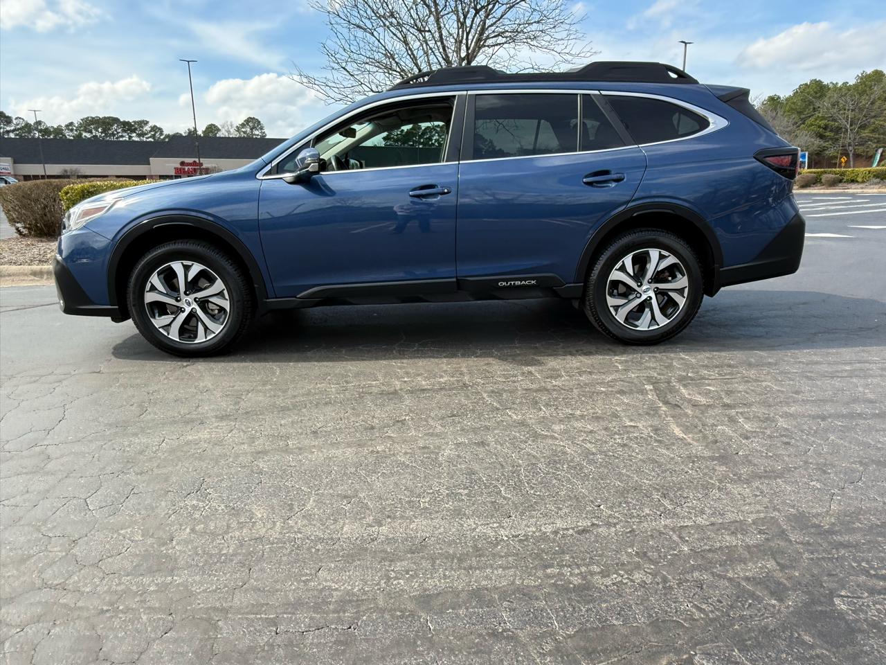 Subaru Outback Limited CVT 2020