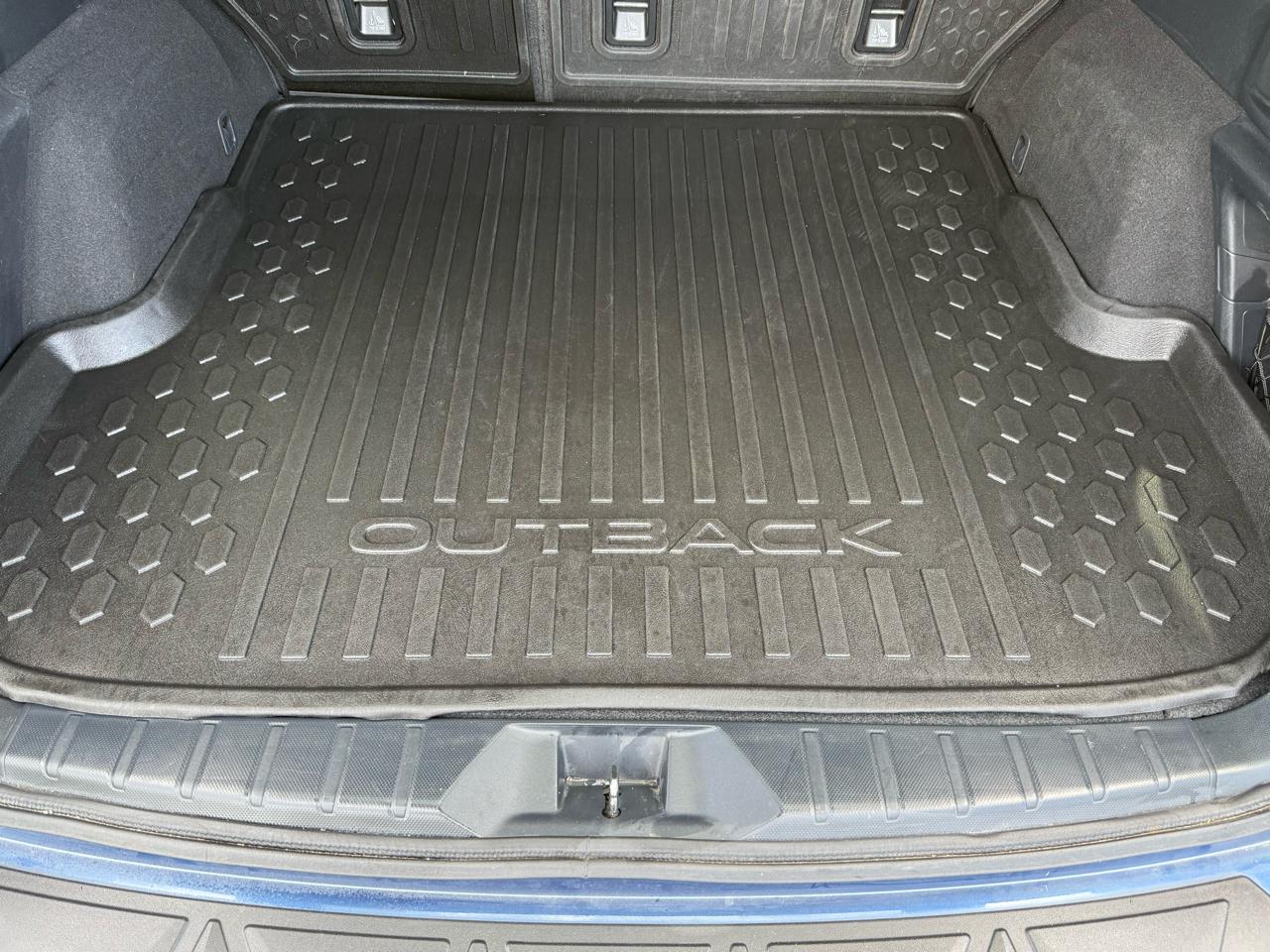 Subaru Outback Limited CVT 2020