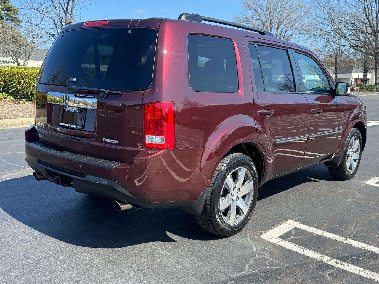 Honda Pilot 2WD 4dr Touring w/RES & Navi 2015