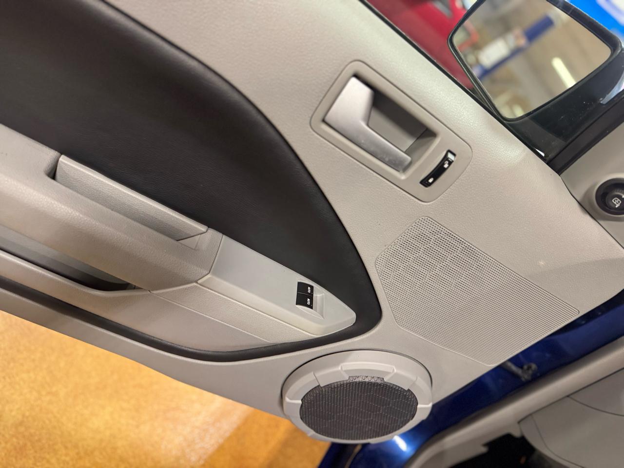 Ford Mustang 2dr Cpe GT Deluxe 2007