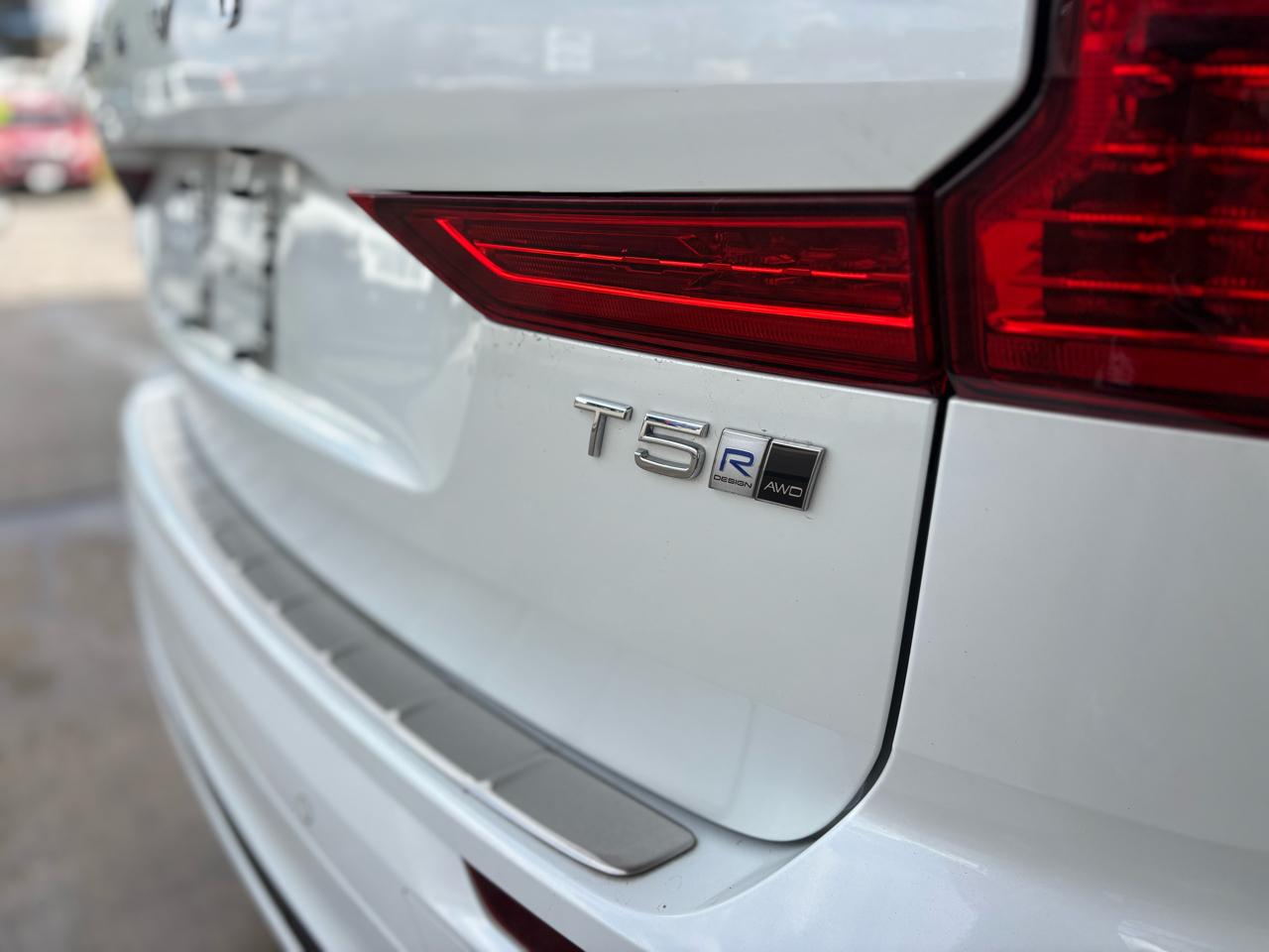 Volvo XC60 T5 AWD R-Design 2019