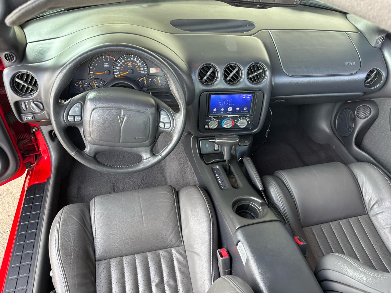 Pontiac Firebird 2dr Cpe Trans Am 1998