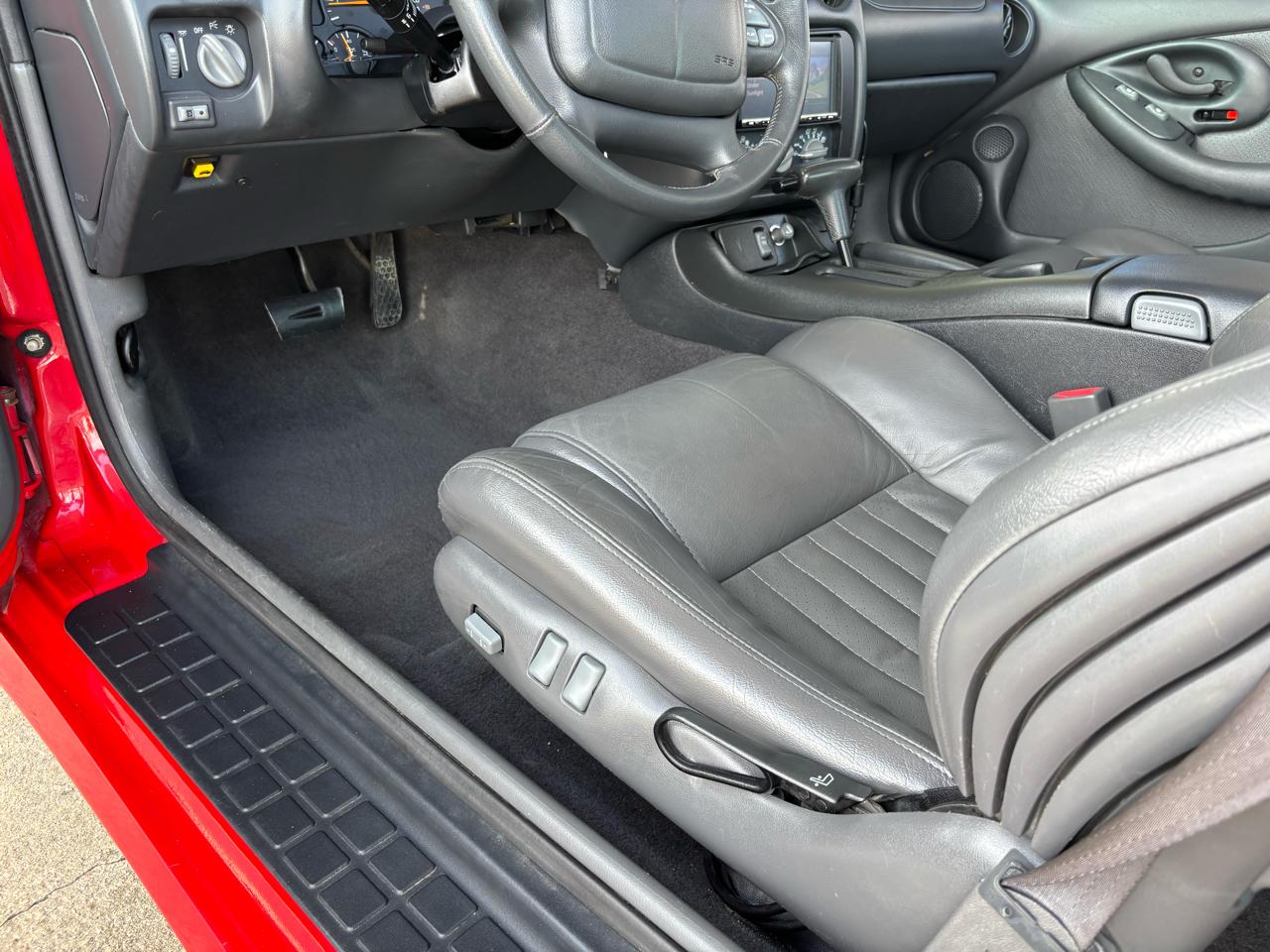 Pontiac Firebird 2dr Cpe Trans Am 1998