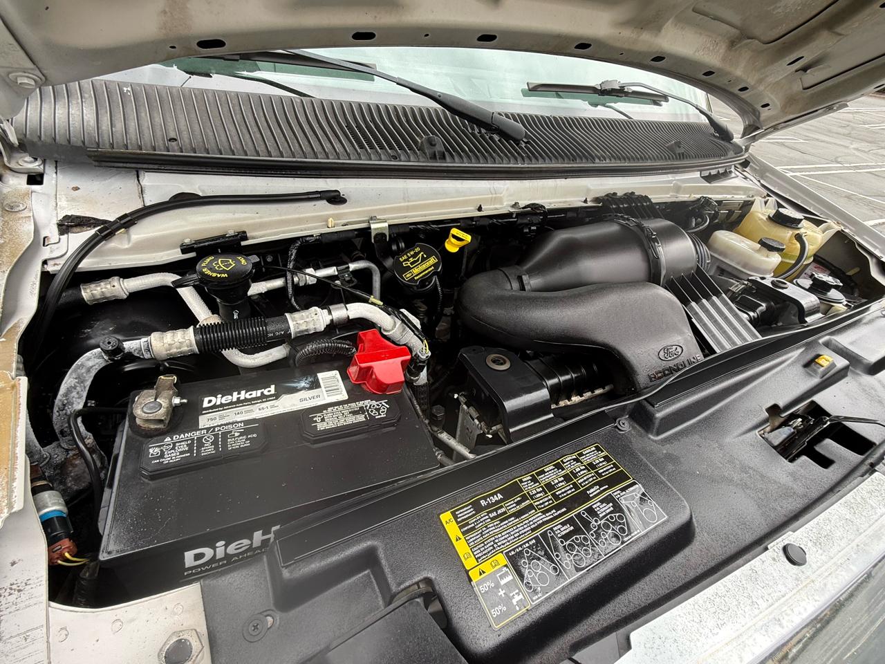 Ford Econoline Cargo Van E-250 Ext Commercial 2012