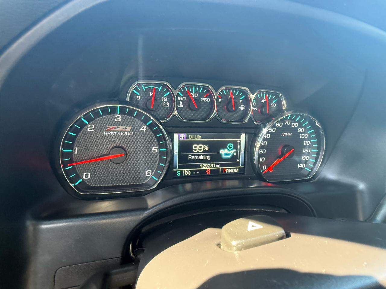 Chevrolet Silverado 1500 4WD Crew Cab 143.5" LT w/2LT 2015