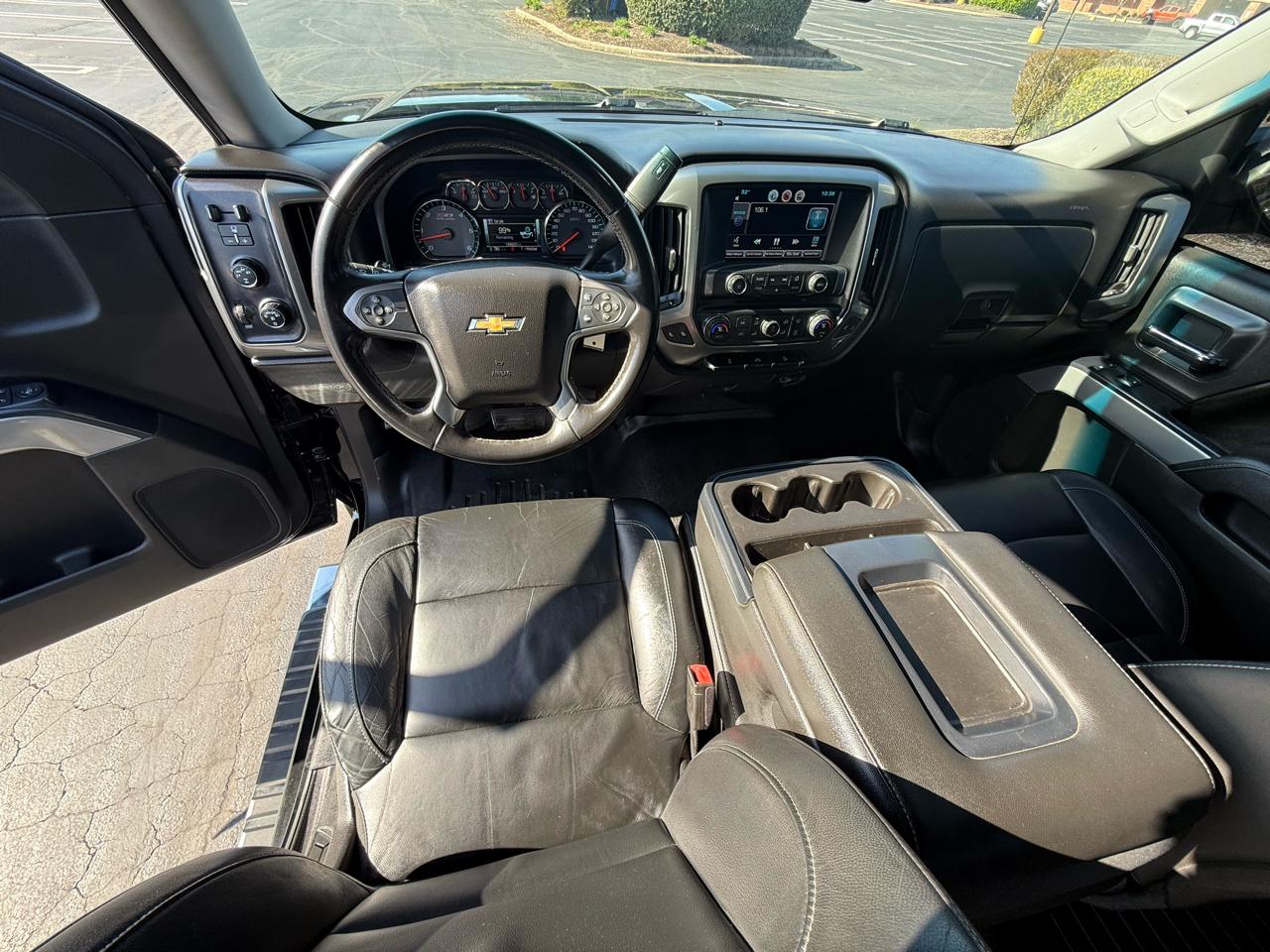 Chevrolet Silverado 1500 4WD Crew Cab 143.5" LT w/2LT 2015
