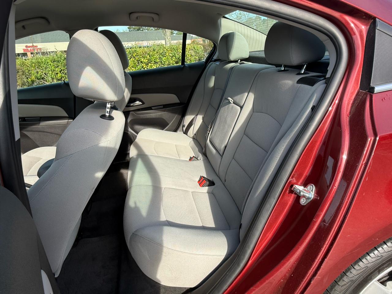 Chevrolet Cruze Limited 4dr Sdn Auto LT w/1LT 2016