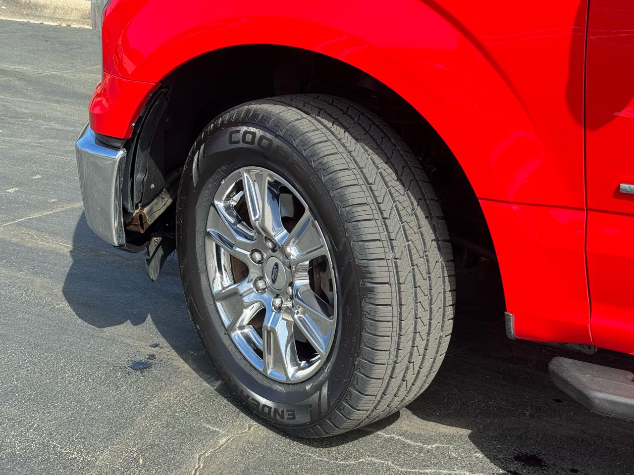 Ford F-150 2WD SuperCrew 157" Lariat 2015