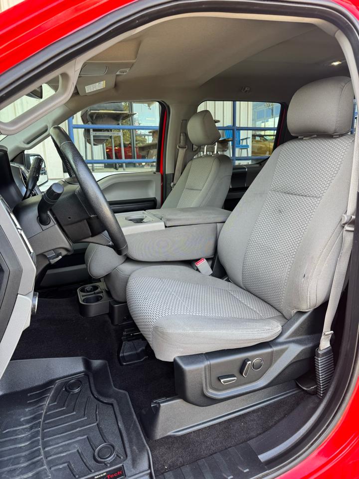 Ford F-150 2WD SuperCrew 157" Lariat 2015