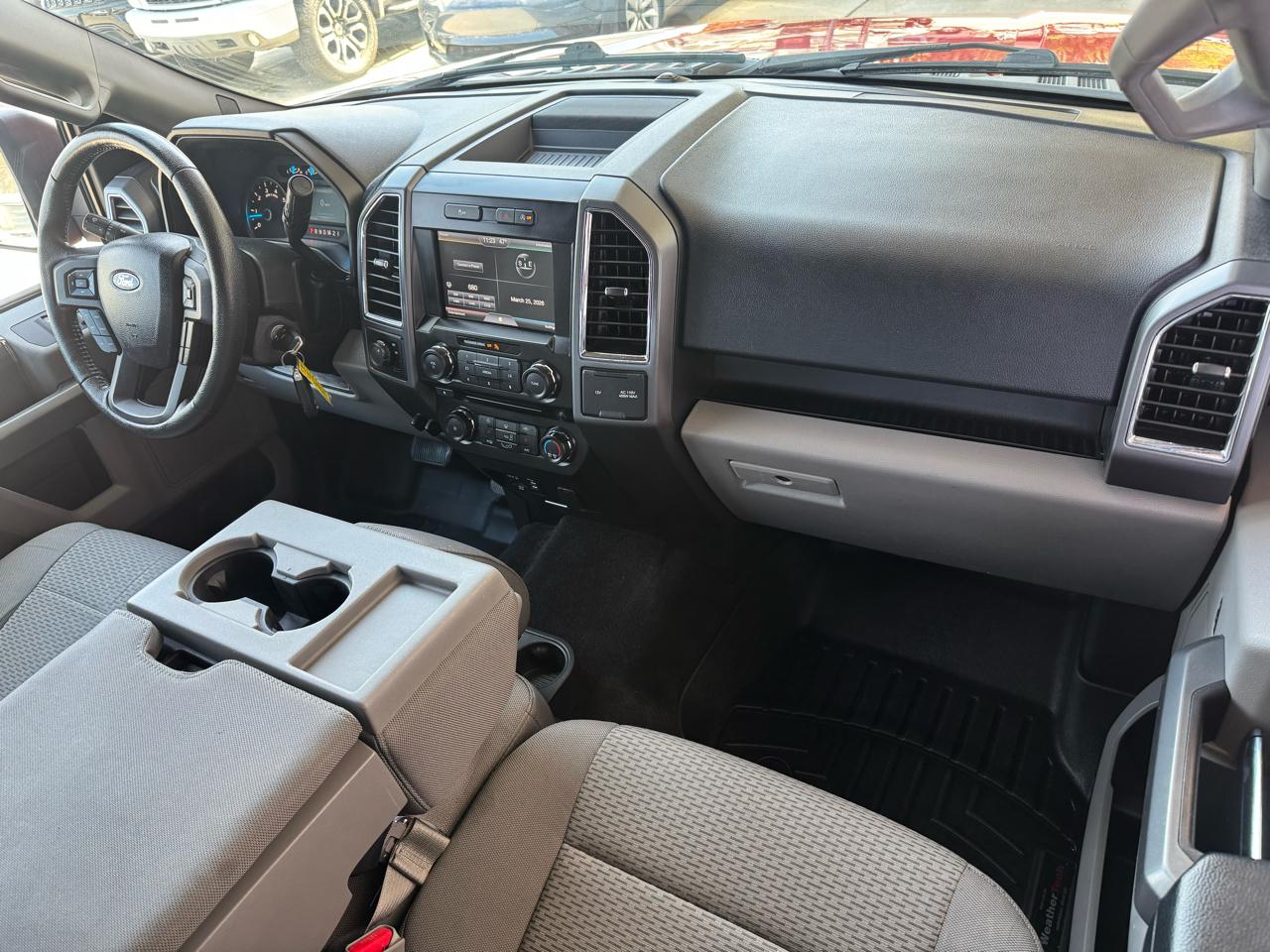 Ford F-150 2WD SuperCrew 157" Lariat 2015