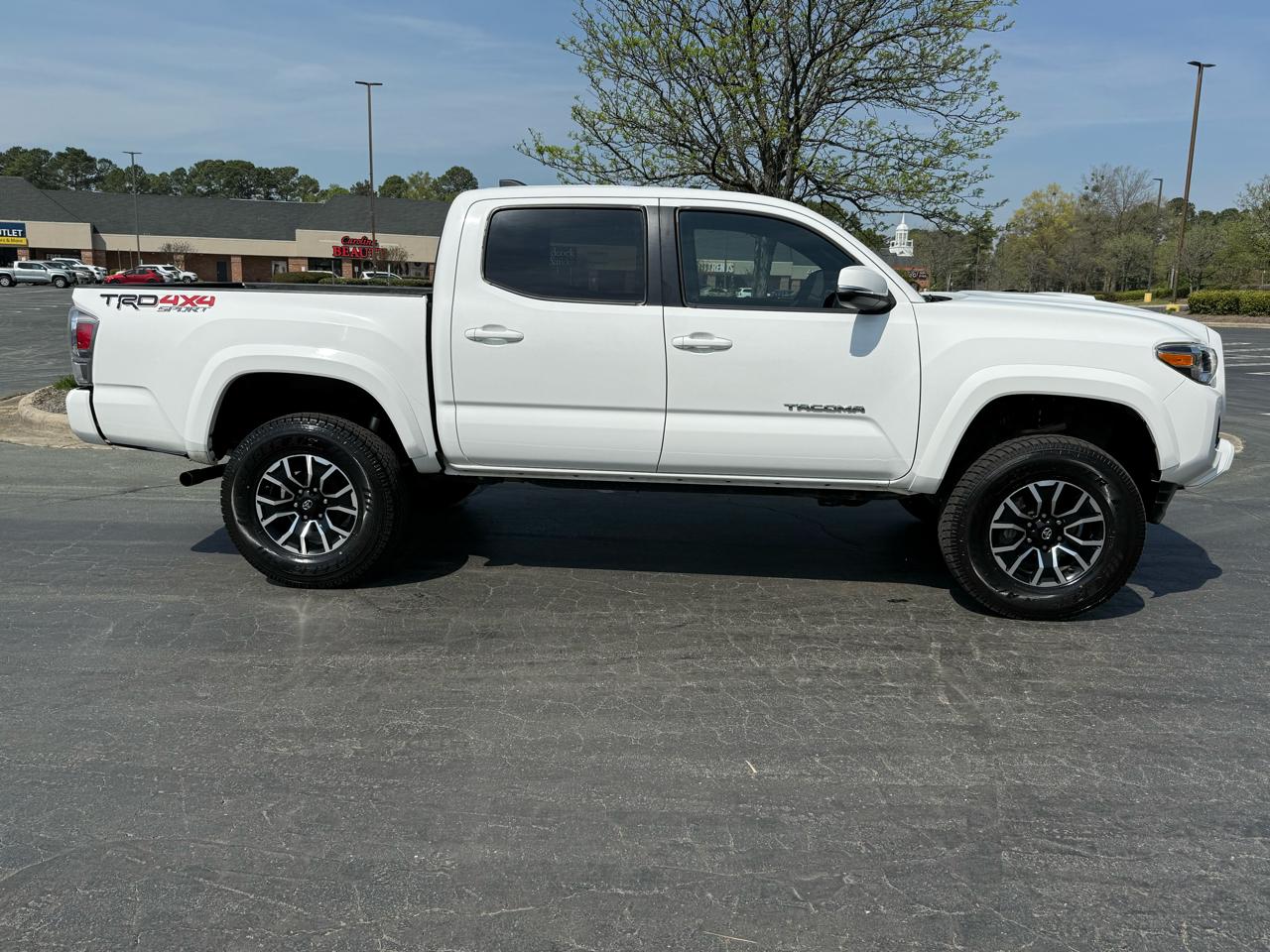 Toyota Tacoma 4WD TRD Off Road Double Cab 5' Bed V6 MT (Natl) 2020