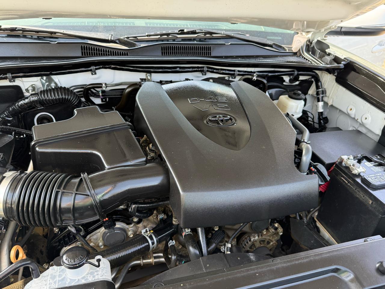 Toyota Tacoma 4WD TRD Off Road Double Cab 5' Bed V6 MT (Natl) 2020