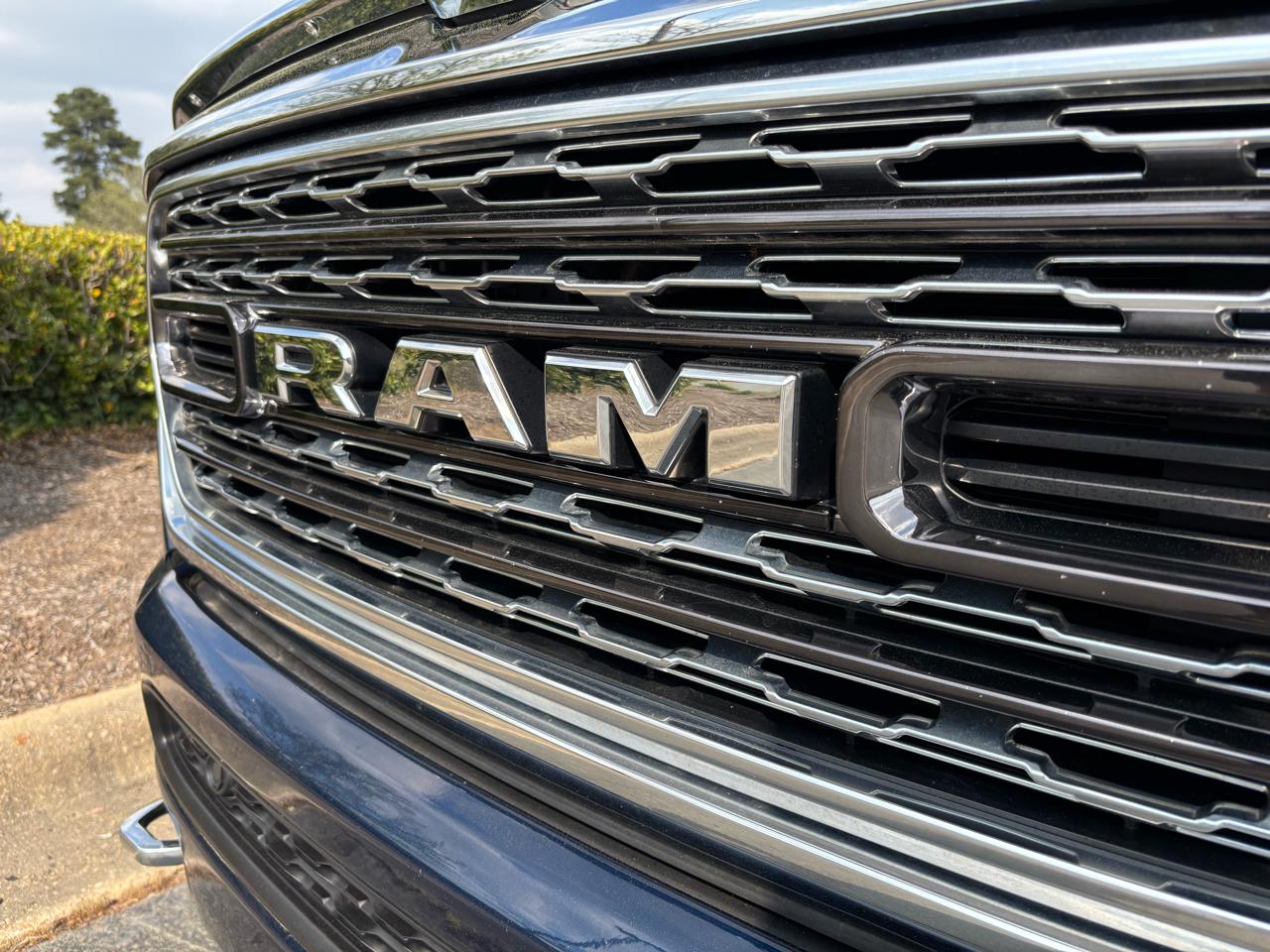 RAM 1500 Limited 4x4 Crew Cab 5'7" Box 2021