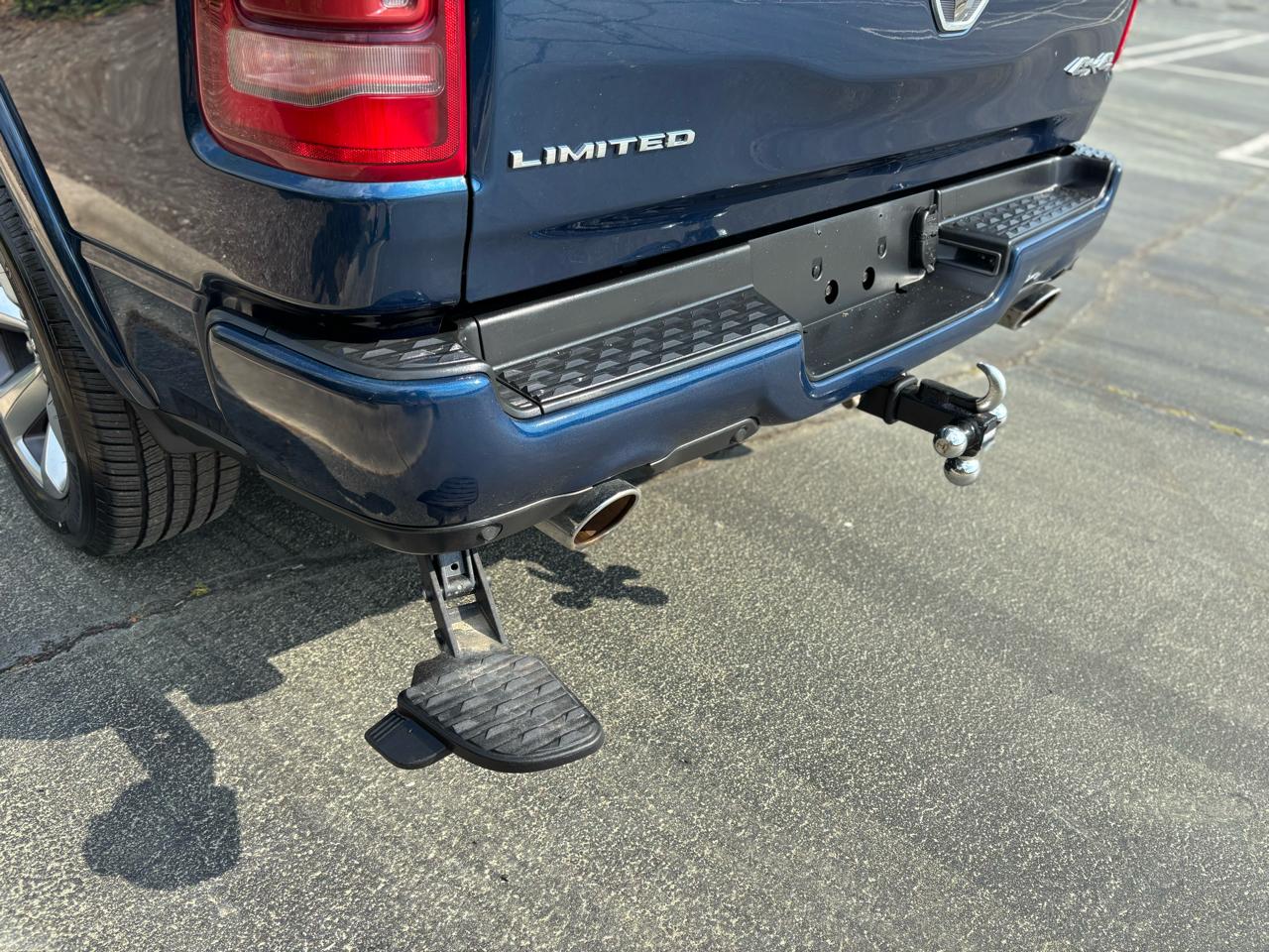 RAM 1500 Limited 4x4 Crew Cab 5'7" Box 2021