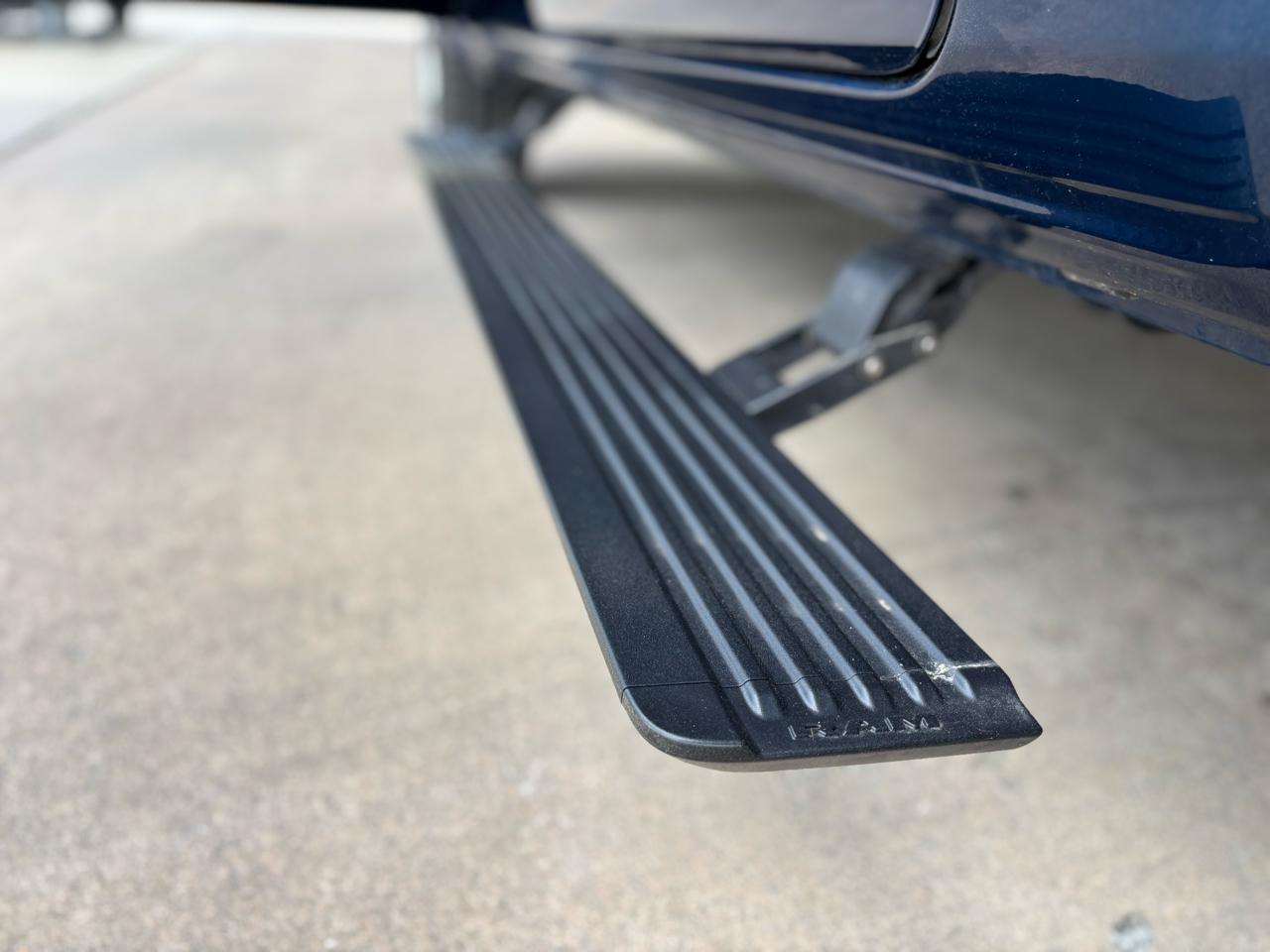 RAM 1500 Limited 4x4 Crew Cab 5'7" Box 2021