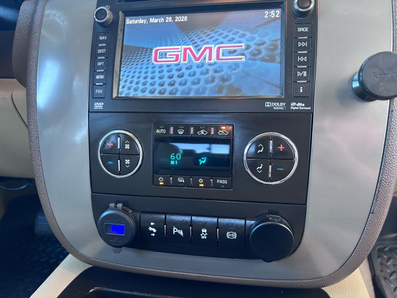 GMC Sierra 2500HD 4WD Crew Cab 153.7" SLT 2014