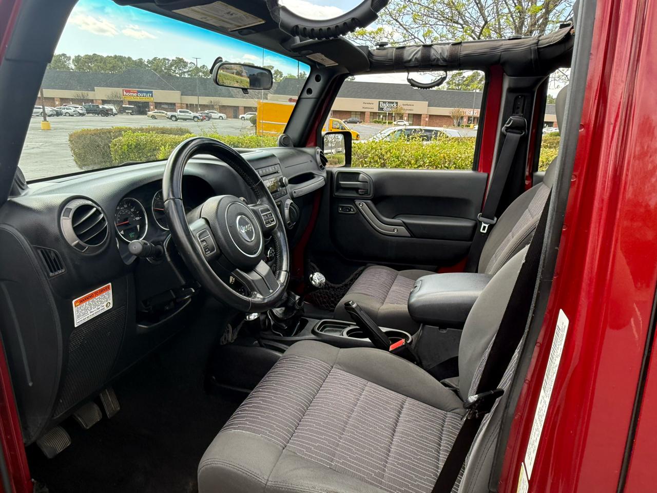 Jeep Wrangler Unlimited 4WD 4dr Sport 2012